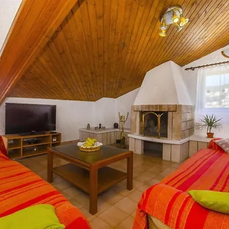 Three Bedroom With Amazing Sea View